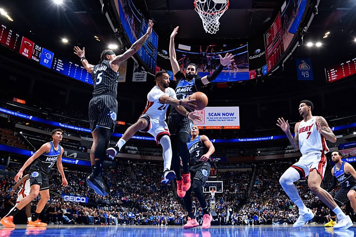 NBA常规赛赛程吃紧，罗马赛后战术微调，管理层满意，团队化学反应显著(火箭常规赛赛程)